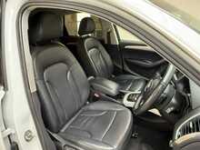 Audi Q5 TFSI SE 