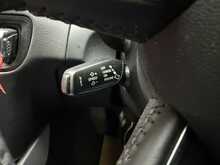 Audi Q5 TFSI SE 