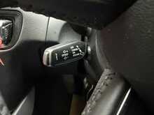 Audi Q5 TFSI SE 