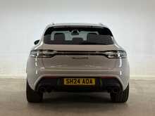 Porsche Macan T V6 GTS 