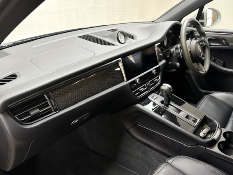 Porsche 2.9T V6 GTS SUV 5dr Petrol PDK 4WD Euro 6 (s/s) (440 ps)