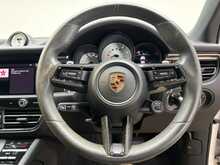 Porsche Macan T V6 GTS 