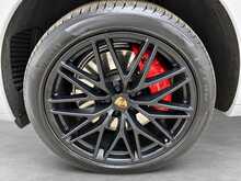 Porsche Macan T V6 GTS 
