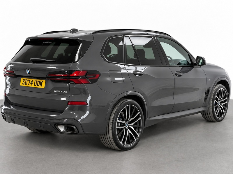 BMW 3.0 30d MHT M Sport SUV 5dr Diesel Hybrid Steptronic xDrive Euro 6 (s/s) (298 ps)