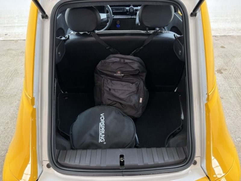 Micro  SUV 0.0 Electric