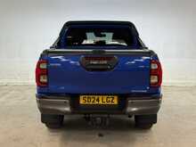 Toyota Hilux D-4D Invincible X 