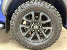 Toyota Hilux D-4D Invincible X 