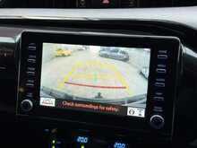 Toyota Hilux D-4D Invincible X 