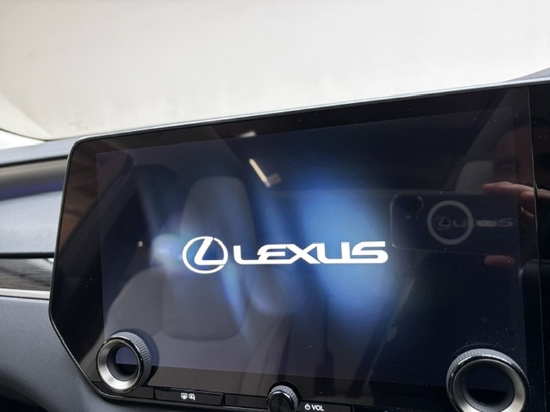 Lexus 2.5 450h+ 18.1kWh Prem Plus SUV 5dr Petrol Plug-in Hybrid E-CVT 4WD Euro 6 (s/s) (308 ps)