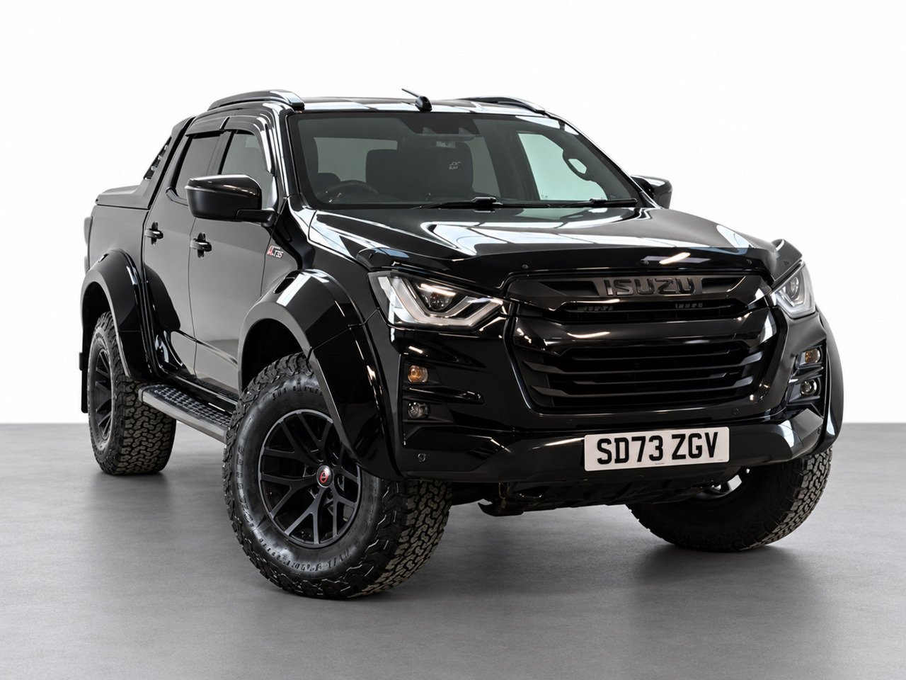 2023 ISUZU D-MAX