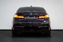 BMW M5 i V8 Competition