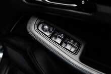 Porsche Macan T V6 S