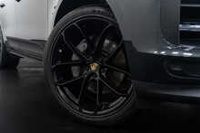 Porsche Macan T V6 S