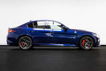 Alfa Romeo Giulia V6 Bi-Turbo Quadrifoglio 