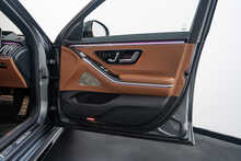 Mercedes-Benz S Class S400L d AMG Line