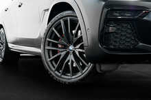 BMW X6 30d MHT Black Vermilion Edition