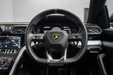 Lamborghini Urus V8 BiTurbo