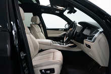 BMW X7 40d MHT M Sport