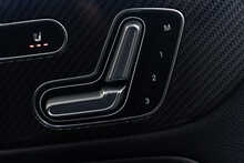 Mercedes-Benz GLB GLB35 MHEV AMG