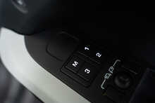 Land Rover Defender 90 D250 MHEV X-Dynamic HSE