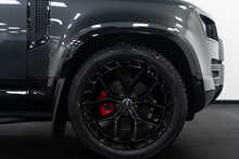 Land Rover Defender 90 D250 MHEV X-Dynamic HSE