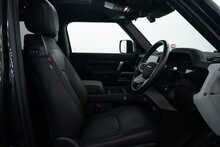 Land Rover Defender 90 D250 MHEV X-Dynamic HSE