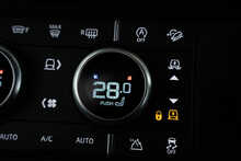 Land Rover Defender 90 D250 MHEV X-Dynamic HSE