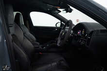 Porsche Cayenne T V8 Turbo GT