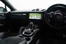 Porsche Cayenne T V8 Turbo GT