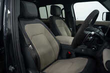 Land Rover Defender 110 D300 MHEV X-Dynamic HSE