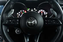 Alfa Romeo Stelvio T Veloce