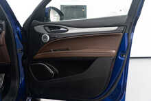 Alfa Romeo Stelvio T Veloce