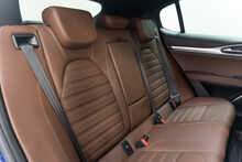 Alfa Romeo Stelvio T Veloce