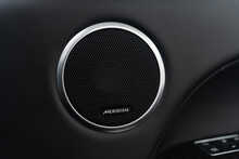 Land Rover Range Rover Sport P575 V8 SVR