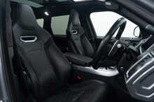 Land Rover Range Rover Sport P575 V8 SVR