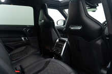 Land Rover Range Rover Sport P575 V8 SVR