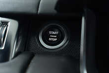 Land Rover Range Rover Sport P575 V8 SVR