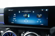 Mercedes-Benz CLA CLA220d AMG Line