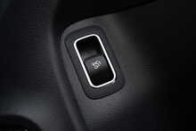 Mercedes-Benz CLA CLA220d AMG Line