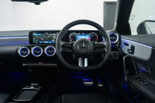 Mercedes-Benz CLA CLA220d AMG Line