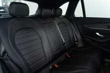 Mercedes-Benz GLC GLC300d AMG Line