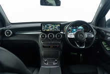 Mercedes-Benz GLC GLC300d AMG Line