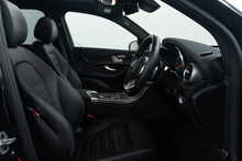 Mercedes-Benz GLC GLC300d AMG Line