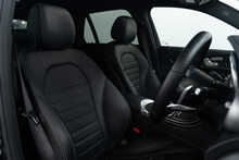Mercedes-Benz GLC GLC300d AMG Line