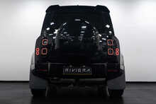 Land Rover Defender 110 D250 MHEV XS Edition