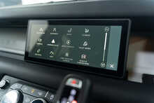 Land Rover Defender 110 D250 MHEV XS Edition