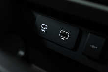 Land Rover Defender 110 D250 MHEV XS Edition