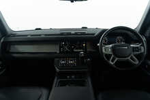 Land Rover Defender 110 D250 MHEV XS Edition
