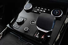 Land Rover Range Rover Sport D350 MHEV First Edition 