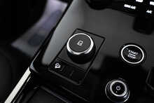 Land Rover Range Rover Sport D350 MHEV First Edition 